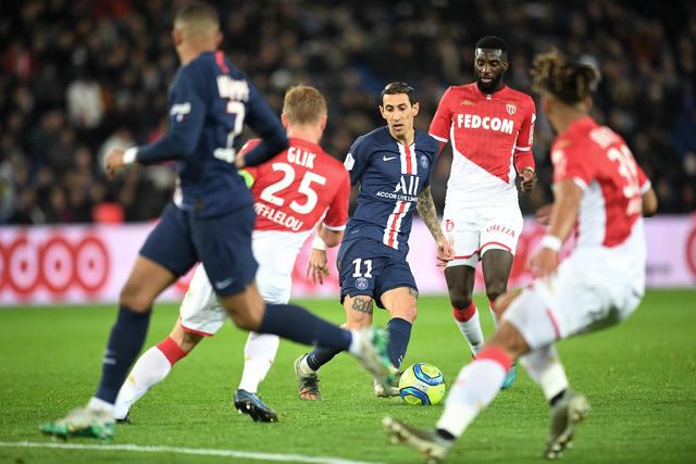 官方：荷甲第14轮阿贾克斯vs格罗宁根将于周二闭门进行（官方宣布：荷甲第14轮阿贾克斯对格罗宁根周二空场进行）