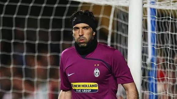 谢什科？阿莫林：重要的是霍伊伦在进球，转会市场我也不清楚（被问及谢什科，阿莫林：霍伊伦进球才最重要，转会动态我也不确定）