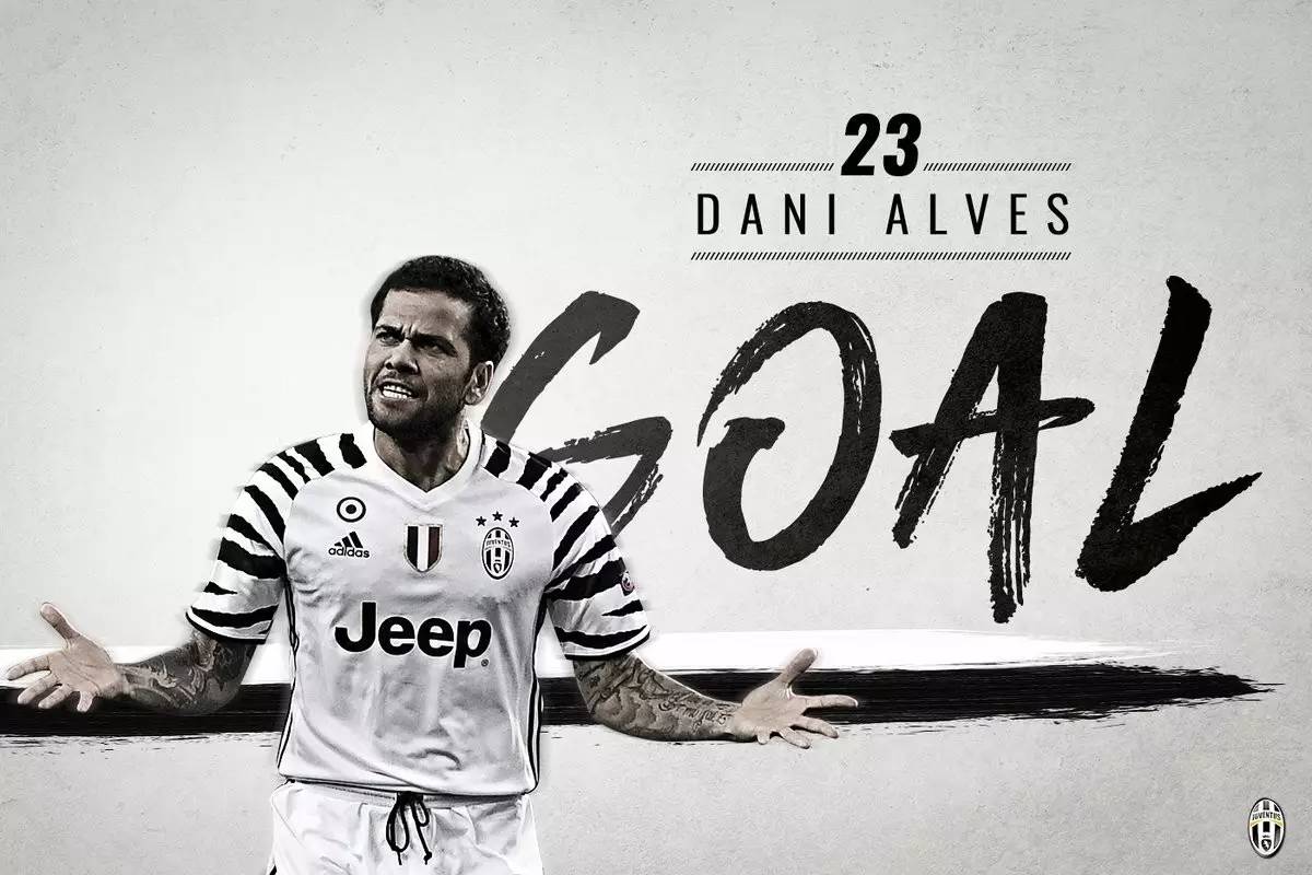 作为个体，每个人都是不同的。我喜欢吃粤菜，你喜欢...（各有所爱：我偏爱粤菜，你钟情于……）