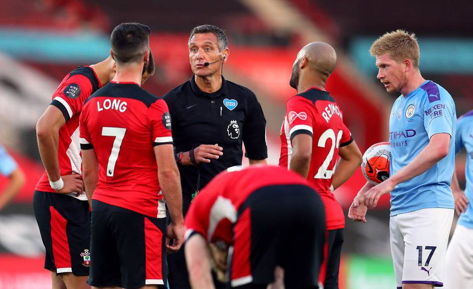 梅西：斯卡洛尼总是充满激情；阿根廷拥有很多非凡的球员（梅西盛赞斯卡洛尼激情四射：阿根廷坐拥众多杰出球员）