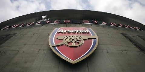 两张合影，一张和老乡一张和金靴。赛前法比奥说这场...（赛前法比奥发声：两张合影，一张与老乡，一张与金靴）