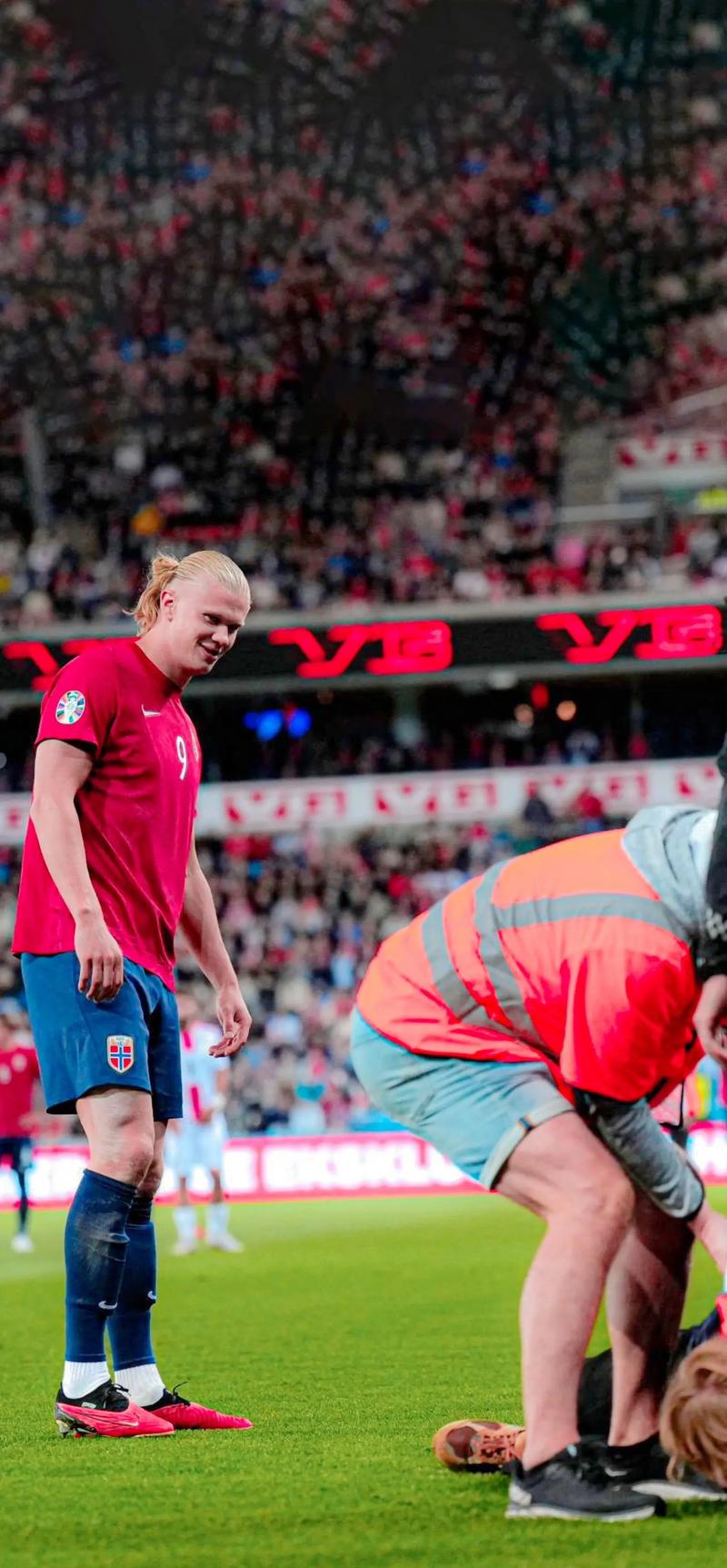 近6轮4球！38岁瓦尔迪意甲释放余热，50分钟后攻入3球（6轮4球！38岁瓦尔迪意甲余威不减，50分钟后连下三城）