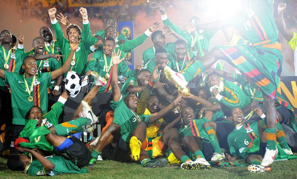 都体：米兰在关注布雷斯特左闸洛科，他是本赛季法甲抢断王（都灵体育报：米兰盯上布雷斯特左后卫洛科，后者领跑本季法甲抢断榜）