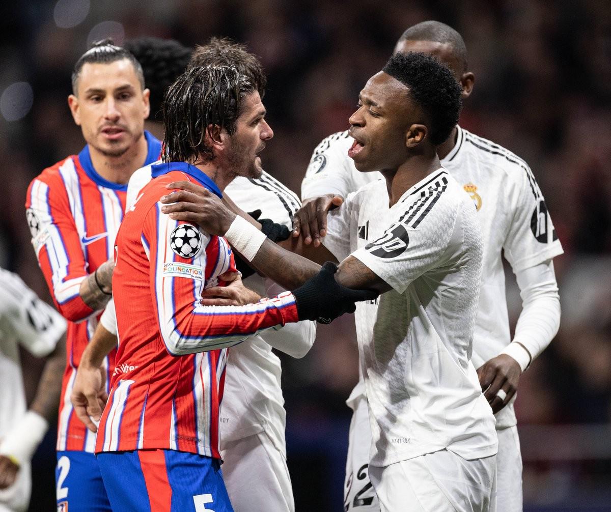 德比小负！国际米兰球队报告及评级更新（德比惜败：国际米兰球队报告与评分更新）